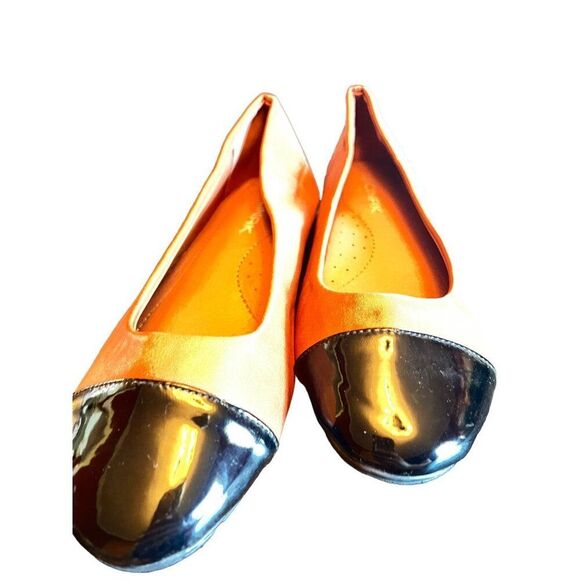 Cinac Cognac and Black Slip On Memory Foam & Arch Supports for Comfort Flats NWO - Picture 2 of 4